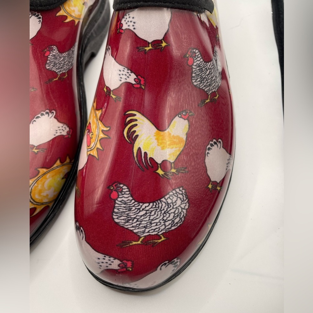 Sloggers Red Chicken Print Garden Clogs size 10 - Picture 6 of 10
